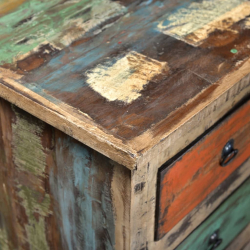 Kolorowa komoda z drewna odzyskanego, 16 szuflad