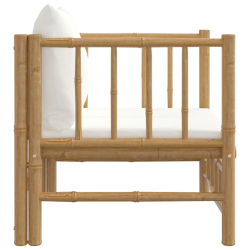 Sofa ogrodowa, kremowe poduszki, bambus