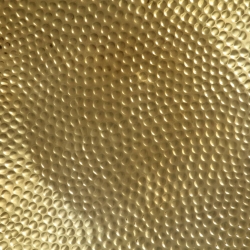 Stolik kawowy z młotkowanego aluminium, 70x30 cm, mosiądz