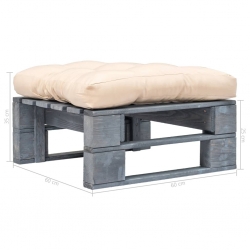 Ogrodowe siedzisko z palet, piaskowa poduszka, szare drewno