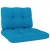 Krzesło ogrodowe z niebieskimi poduszkami, impregnowana sosna