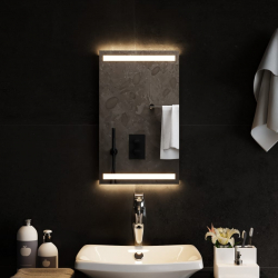 Lustro łazienkowe z LED, 30x50 cm