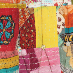 Fotel bujany, kolorowy, płócienny patchwork