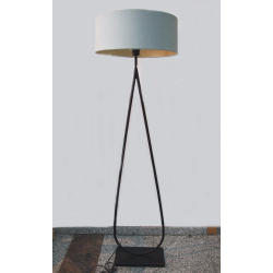 Lampa podłogowa na metalowej postawie Czarna
