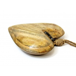 Serce z drewna mango wiszące 30cm