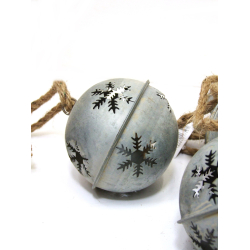 Zawieszka Bombka rustykalna metalowa Dzwonek S