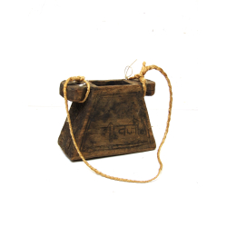 Vintage pojemnik z drewna naczynie na olej/latarnia