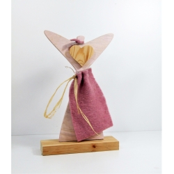 Anioł drewniany w sukience różowy 38 cm